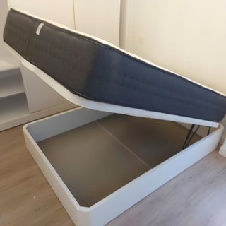 VENTA URGENTE: CANAPES ABATIBLES Y COLCHONES