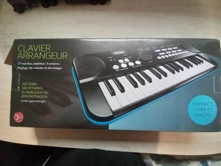 Teclado eléctrico Sheffield.