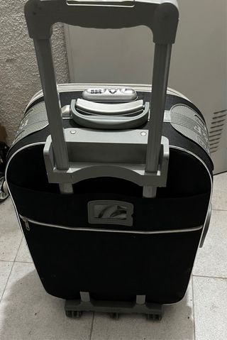 Maleta + bolsa de viaje