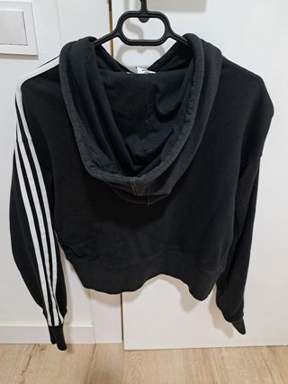 Sudadera Adidas negra