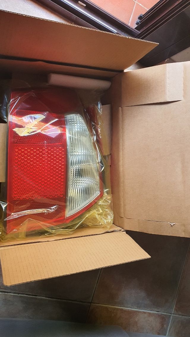 Piloto trasero audi a4 b6