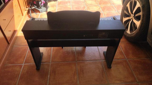 Piano Digital Modelo JD 1 (Color Negro)