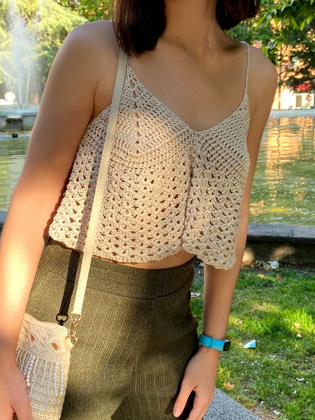 Blusa de tirantes crochet