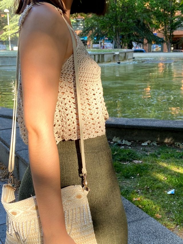 Blusa de tirantes crochet