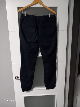 Pantalones chinos 