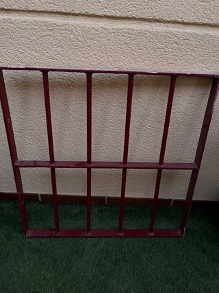 Reja de hierro macizo 75 x 75