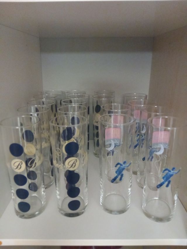 16 vasos de tubo Ballantines. REBAJO 8€.