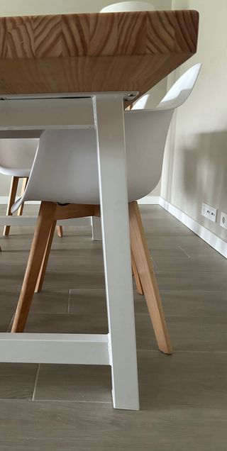 Mesa comedor grande de madera maciza 6/8 px