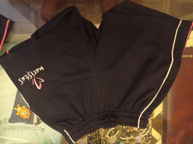 Pantalón corto deporte  T3 Maristas