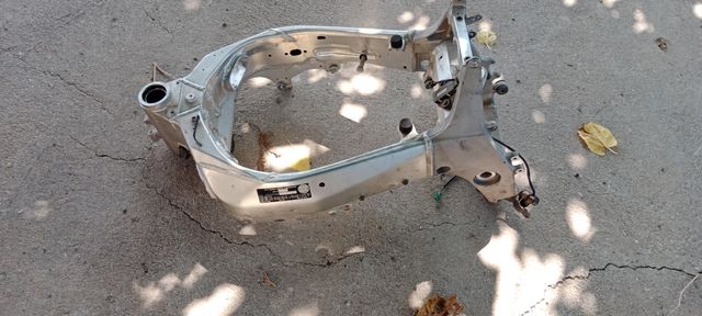 Chasis gsxr 1000 k1 k2 2001 2002