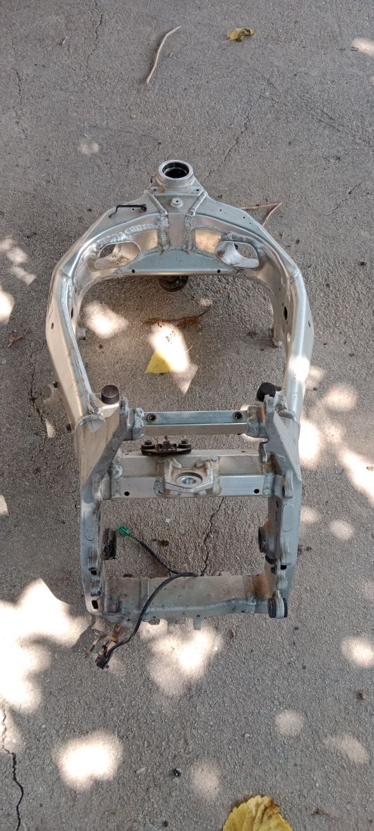Chasis gsxr 1000 k1 k2 2001 2002