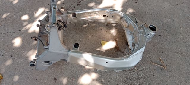 Chasis gsxr 1000 k1 k2 2001 2002