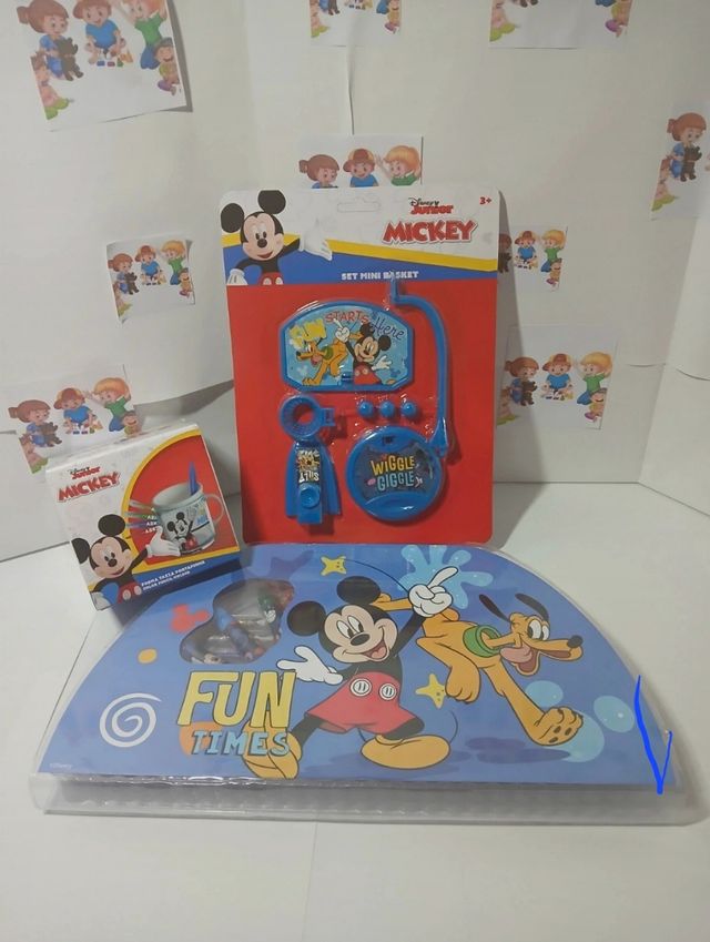 Mickey mouse valigetta  e porta penne