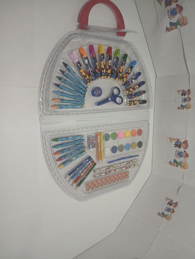 Mickey mouse valigetta  e porta penne