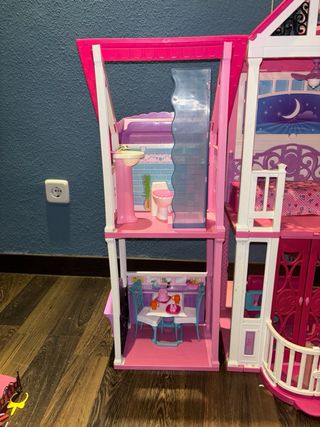 Casa con ascensore Barbie