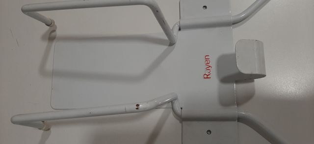 Soporte de pared para tabla de planchar y plancha
