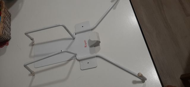 Soporte de pared para tabla de planchar y plancha