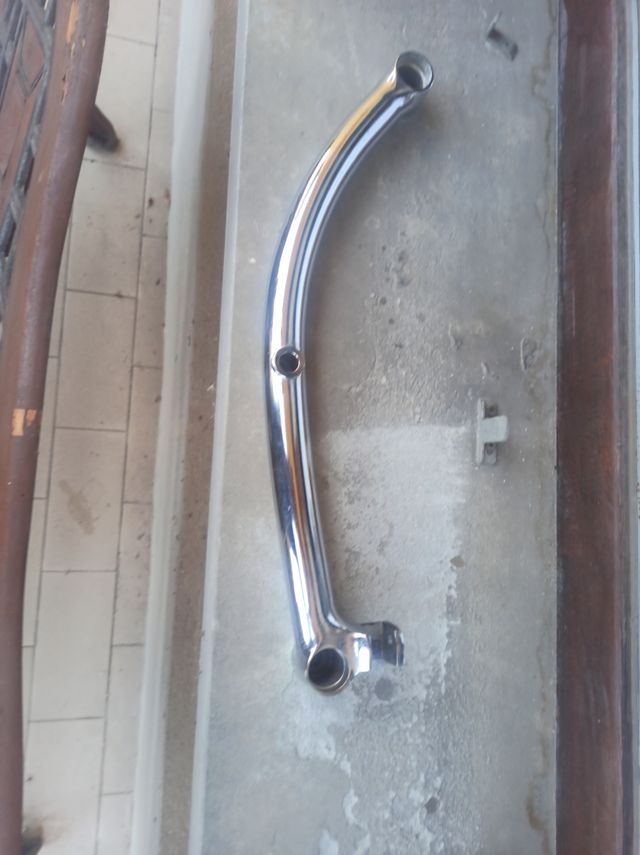 Barra pedana sx intruder vs 1400 