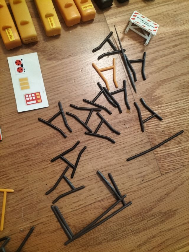 40 muñecos Colacao años 80 y accesorios