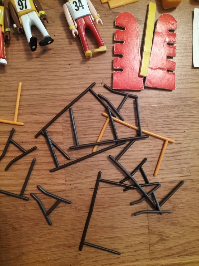 40 muñecos Colacao años 80 y accesorios