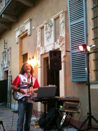 Cantante per 40esimi, 60esimi