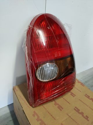 🟢PILOTO TRASERO DERECHO OPEL CORSA B '94