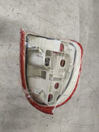 🟢PILOTO TRASERO DERECHO OPEL CORSA B '94