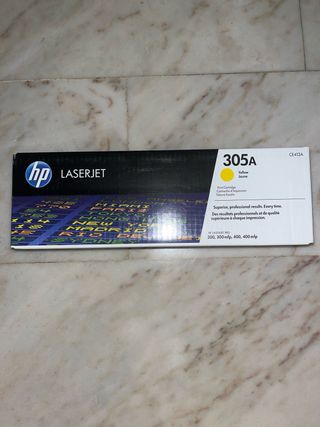 Hp laser jet toner amarillo 305A nuevo