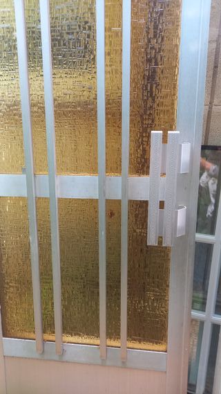 Puerta aluminio entrada