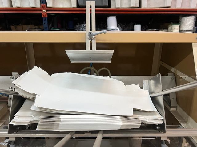 Maquina para montar cajas automatica