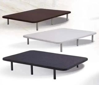 Colchones, canapes de madera, somieres y bases.