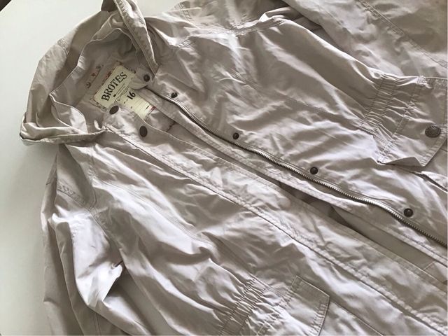 Trenca de agua juvenil marca brotes