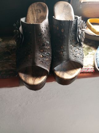 Sandalias