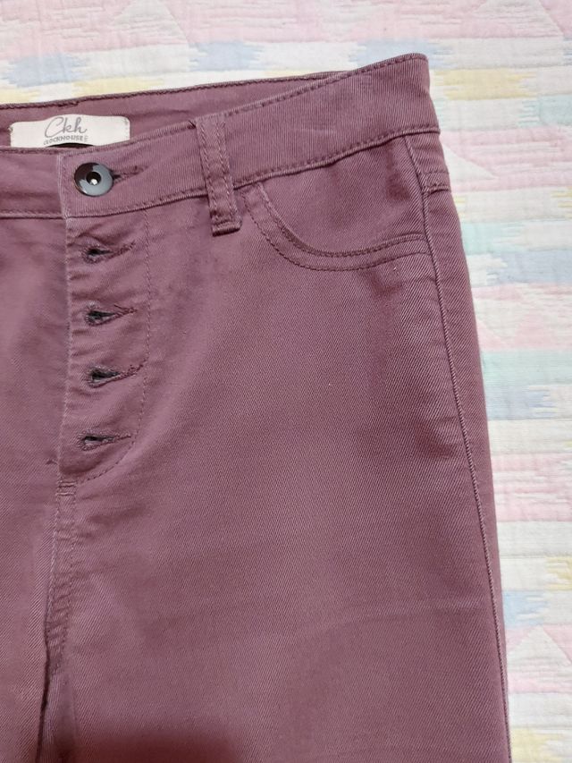 Pantalon vaquero granate primavera