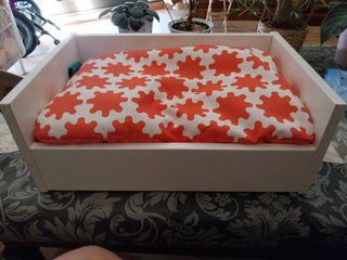 Cama perro madera ikea