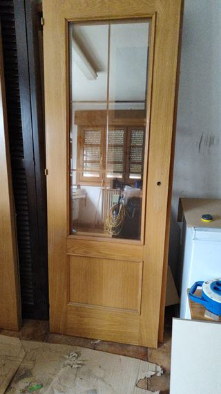Puerta de madera vidriera tipo A