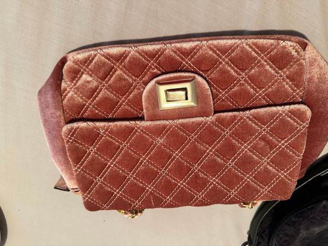 Bolso asa larga y mano