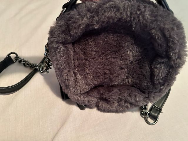 Bolso asa larga y mano