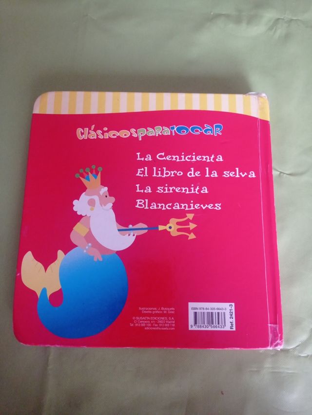 Libro infantil ilustrado con texturas