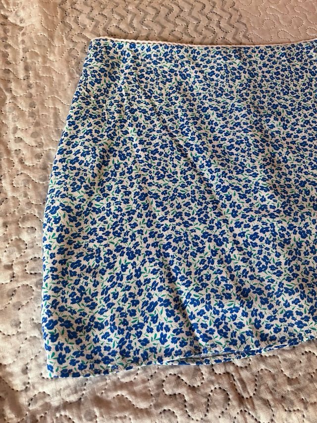 Falda mini de flores