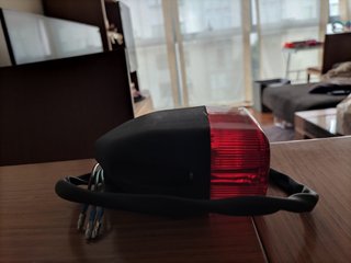 Marca LPUYTRB lámpara luz de freno trasero,