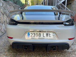 Porsche Cayman GT4-2 2020