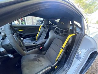 Porsche Cayman GT4-2 2020