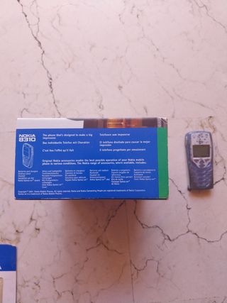 Nokia 8310