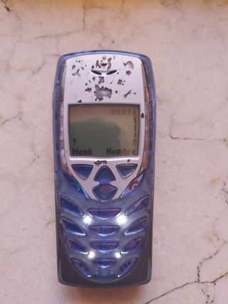 Nokia 8310