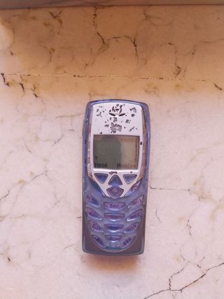 Nokia 8310