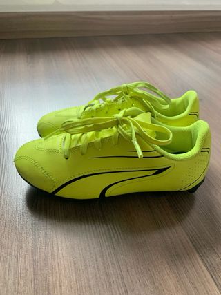 Botas futbol niño talla 31