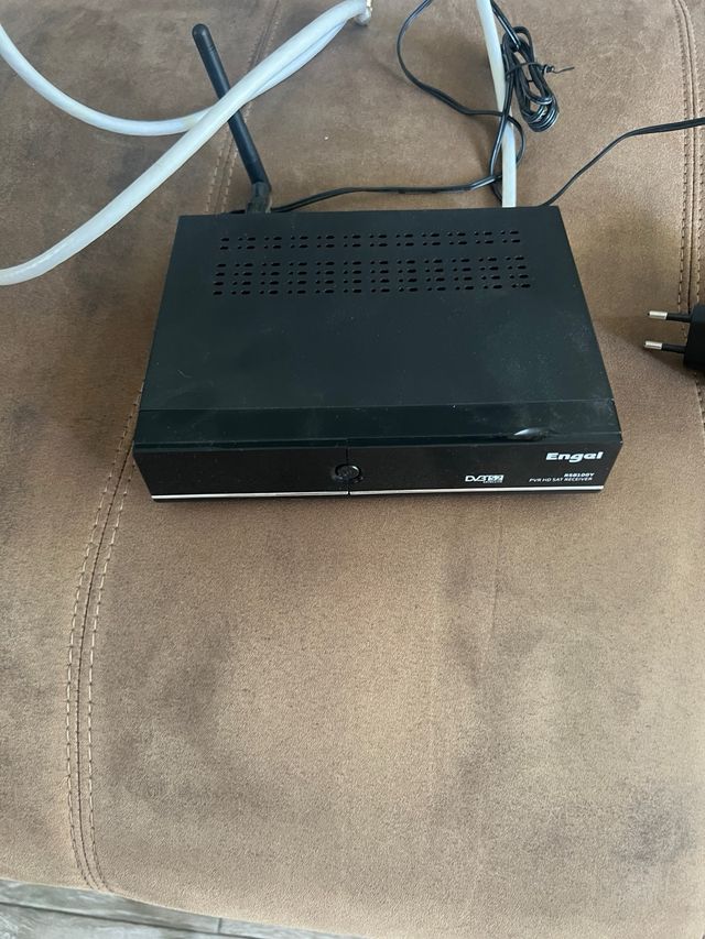 Decodificador Engel RS8100Y