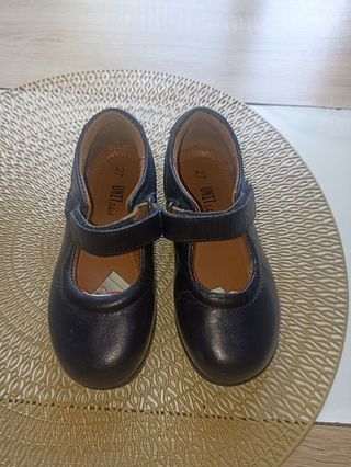Zapatos de niña talla 27