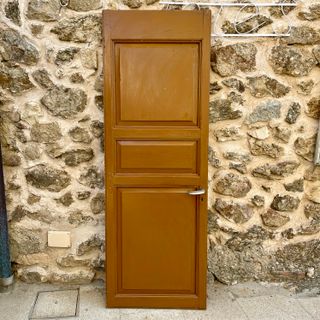 Puertas antigua de interior de cuarterones